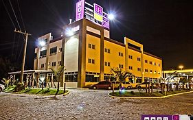 Br Suites Hotel